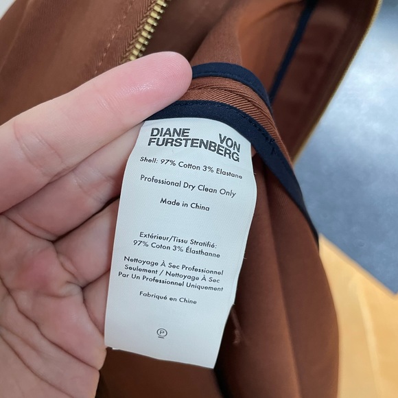 Diane von Furstenberg sleeveless zip-front belted dress - Picture 4 of 8